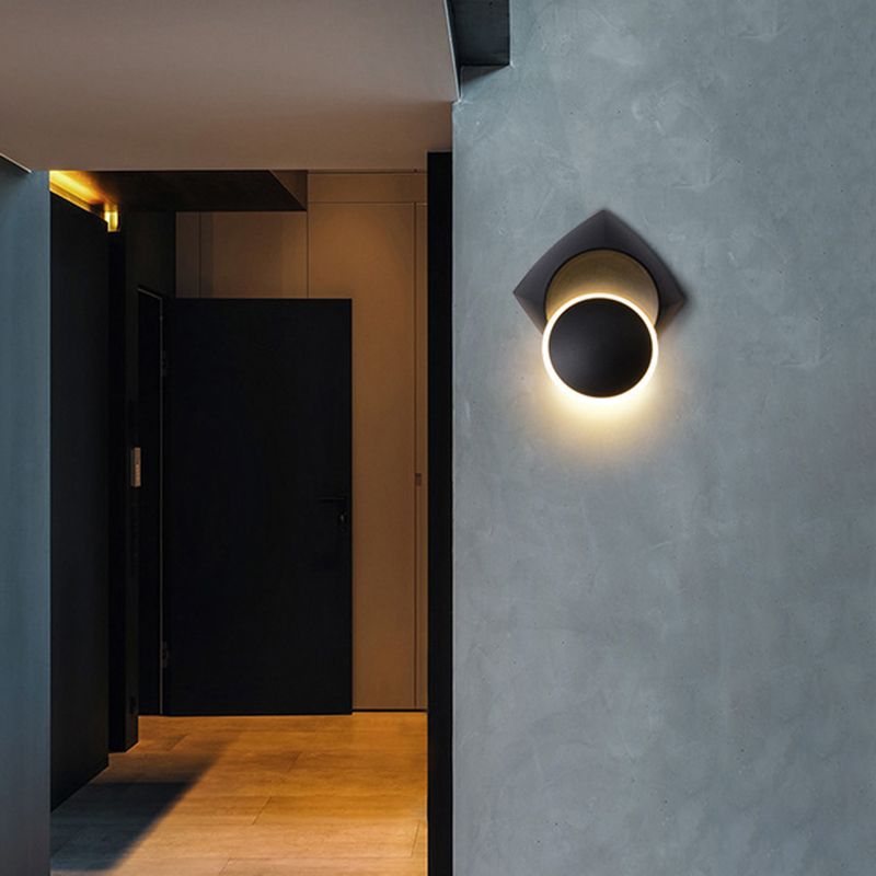 Geometric Shape Metal Wall Light Modern Style 1 Light Wall Light Sconce