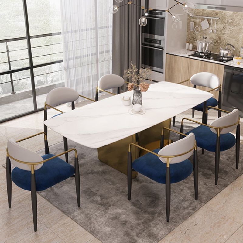 Silla de comedor tapizada contemporánea con respaldo abierto y acabado mate
