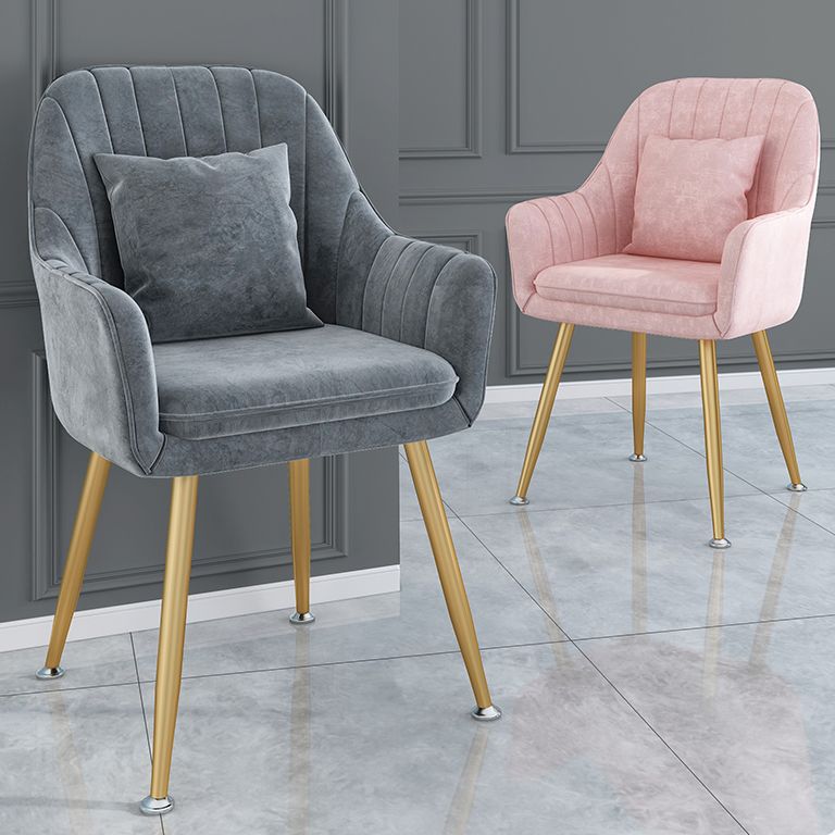 Sillas de comedor de metal de estilo escandinavo, silla de cojín para cafetería con brazo