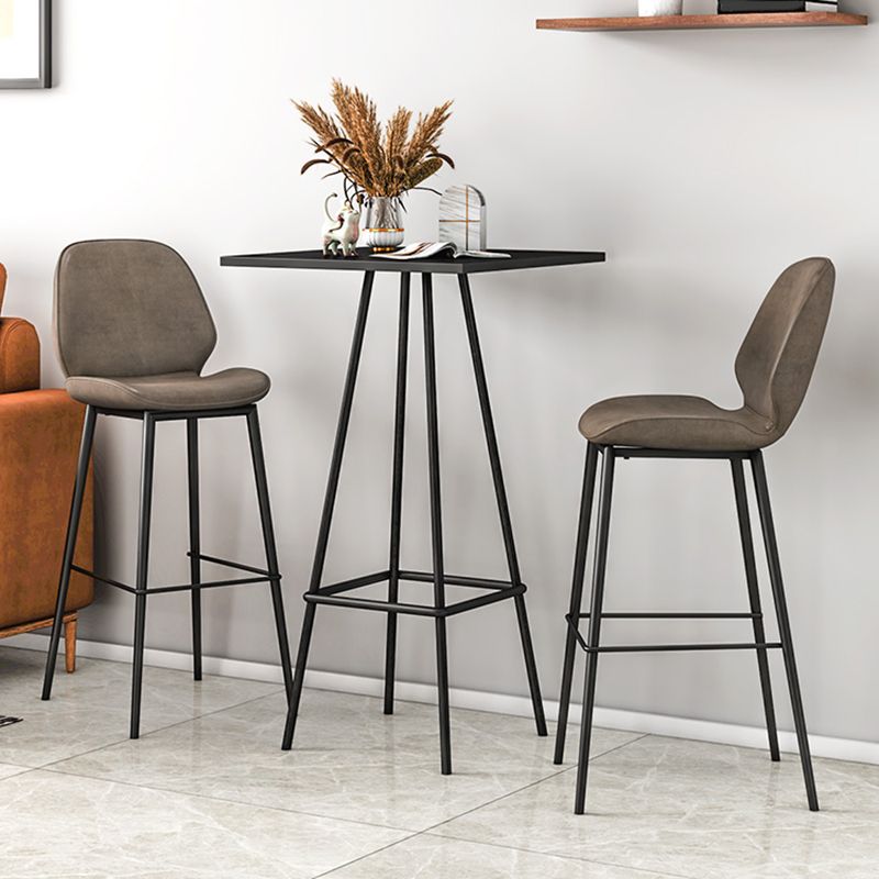 Industrial Bucket Counter & Bar Stool Footrest Metal Indoor Counter Chair