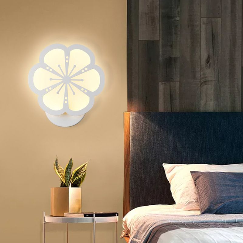 Modern Flower Shape Wall Light Sconces White 1 Light Sconces Light for Living Room