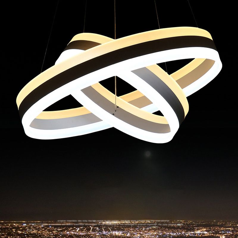 Elegante lámpara de arma de aro moderno acrílico salón de estar de 2 cabezas led kit de luz colgante en blanco