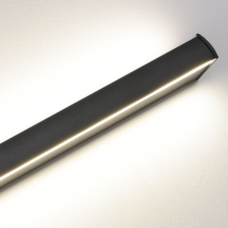 Metal Linear Shape Wall Lighting Modern Style 1 Light Wall Mounted Light Fixture in Black