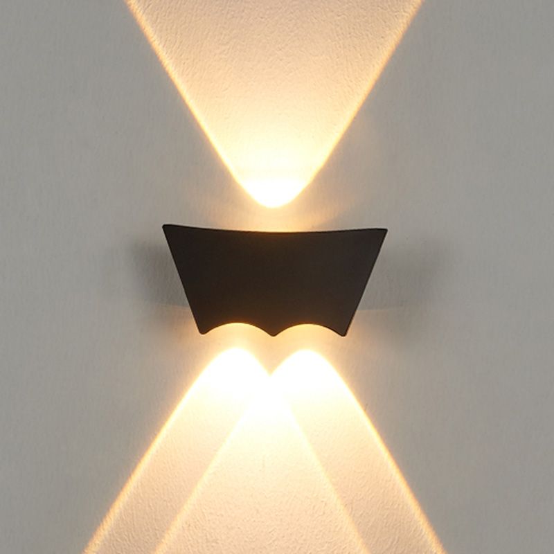 Modern Minimalist Style Up and Down LED Wall Sconce Metal Sconce Light Fixtures for Outside Wall