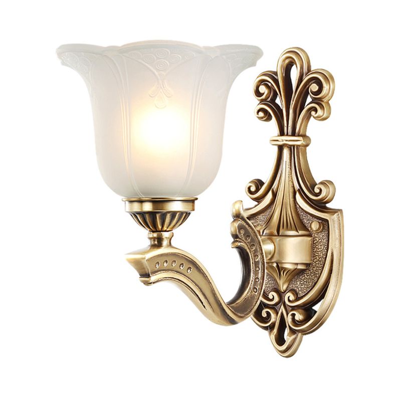 Moup de support en laiton métallique Sparted 1/2-Light Classic Élégant élégant luminaire mural avec Opal Glass Petal Shade