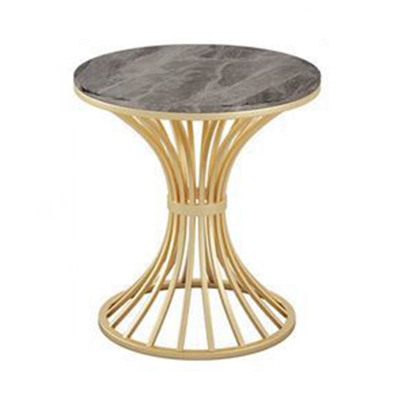 Modern Style Sintered Stone Dining Table Round Pedestal Table for Dinning Room