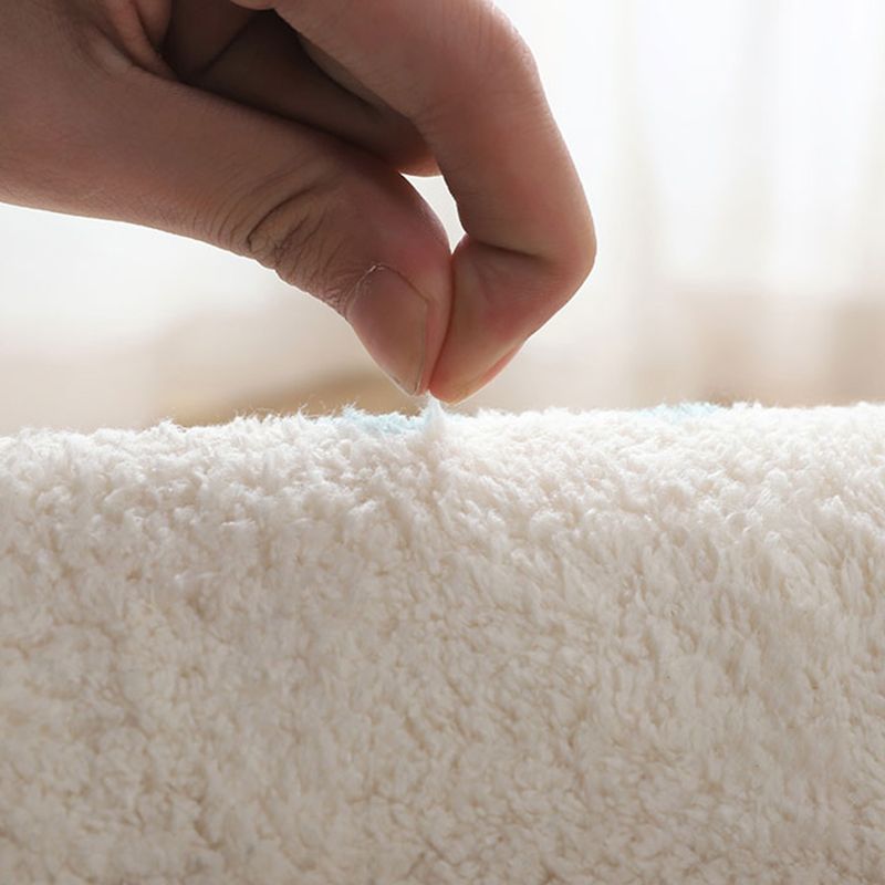 Pink Dot Carpet Polyester Nordic Area Carpet Non-Slip Backing Carpet for Living Room