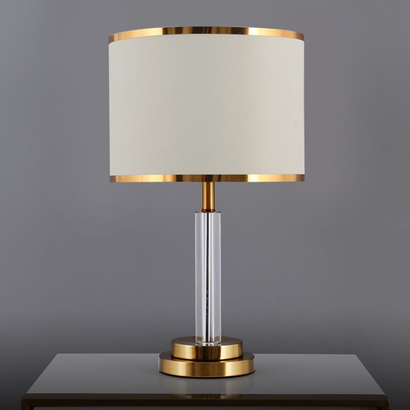 Cirkelvormige zitkamer tafel licht traditionele stof schaduw 1 bol bordeaux/beige kristallen nachtstandaardlamp