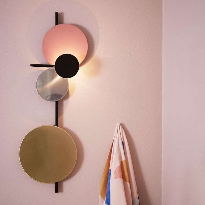 1 Light Wall Mounted Light Fixture Postmodern Metal Design Sconce Light Fixture