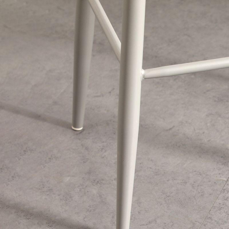 Barhocker im Industriestil, PP-Sitz, Metallbeine, Hocker für die Küchenbar