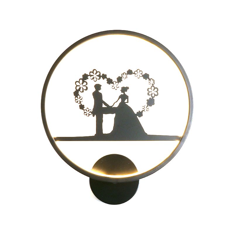 Unique Shape Metal Wall Light Modern Style Single Light Wall Mount Lighting