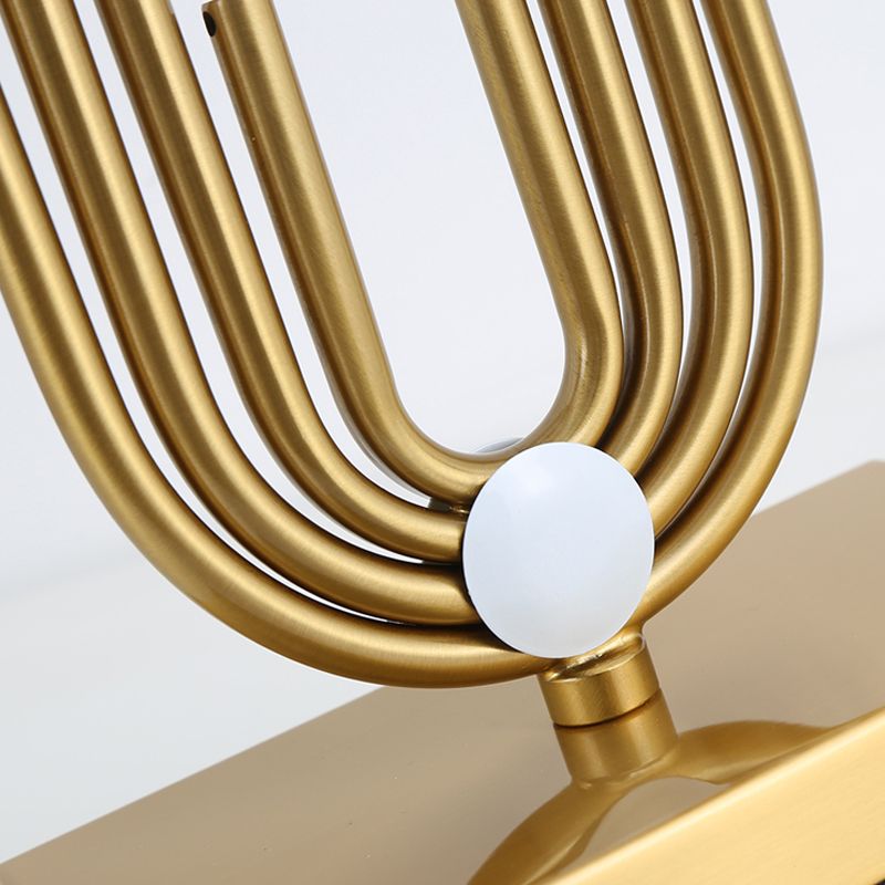 Lampada da tavolo per gli occhi postmoderna Lampada Minimalista Metal Night Stand Light per salotto