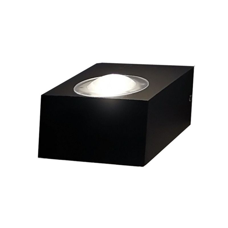 Tombra cuadrada de la pared de metal Maledina Multern Lights Luz de la pared en negro