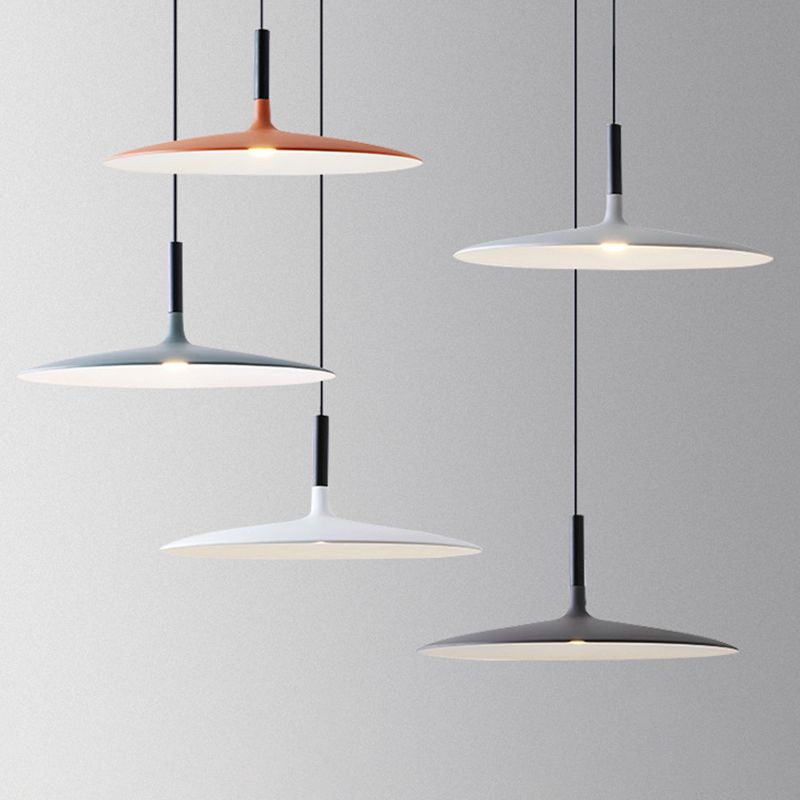 Flying Saucer LED -Suspensionslampe Neuheit Minimalist Metal Restaurant Hanging Anhänger