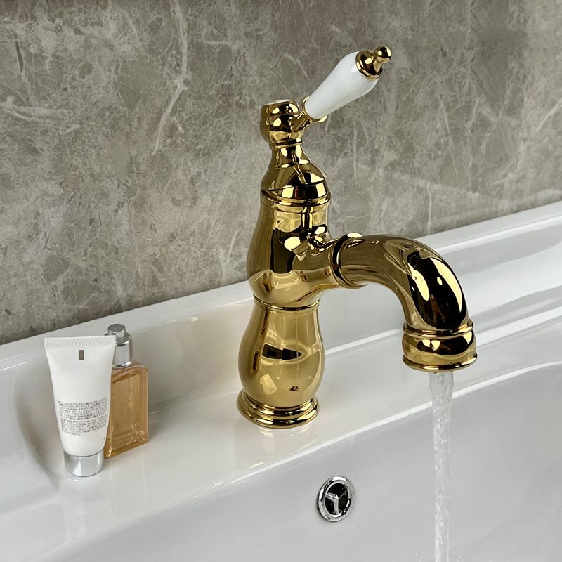 Traditional Wide Spread Bathroom Faucet Lever Handles Centerset Lavatory Faucet