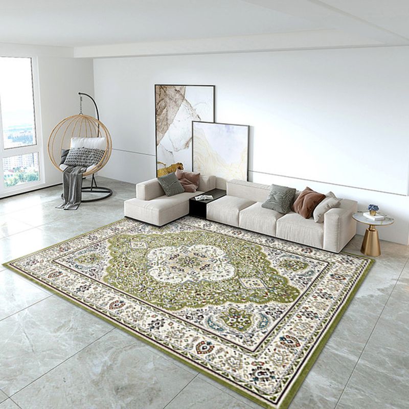 Brown Medallion Print Area Rug European Polyester Area Carpet Stain Resistant Rug for Living Room