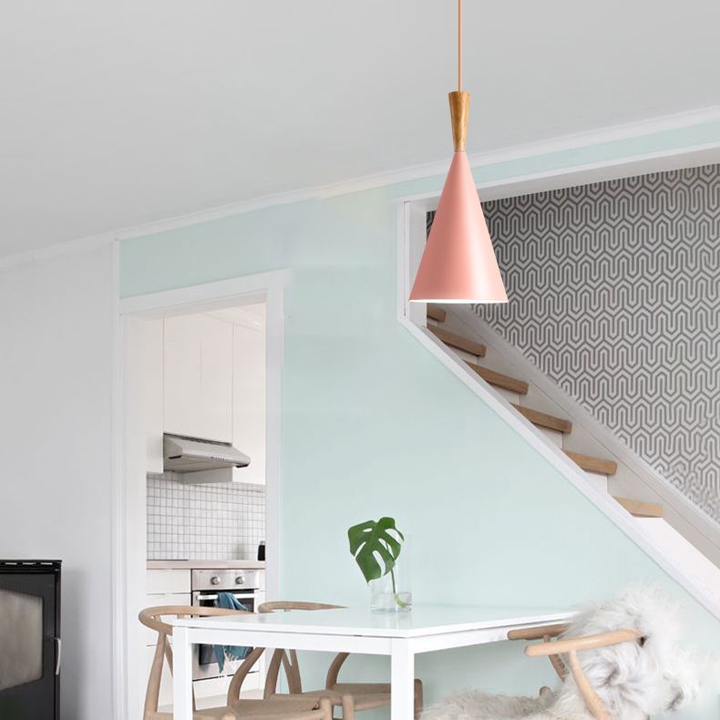 Moderne einfache nordische Hutform -Form Pendell Aluminium 1 Licht in Pink für Esszimmer Wohnzimmer