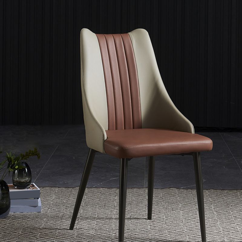 Silla de comedor de metal industrial Sillas de comedor de cuero PU para uso en restaurantes