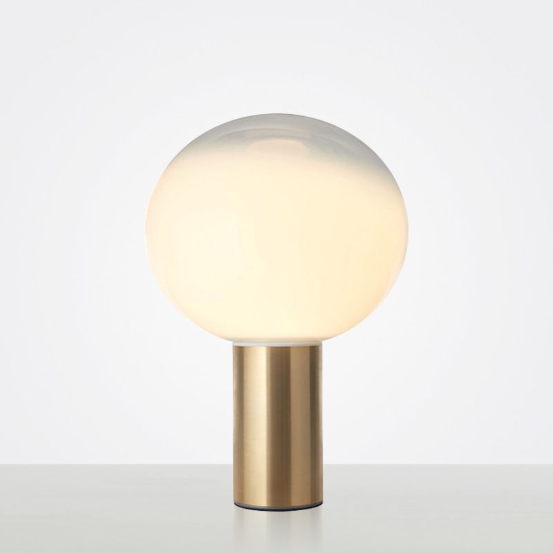 Lámpara de mesa de mesa de globo de simplicidad ultramoderna para el dormitorio