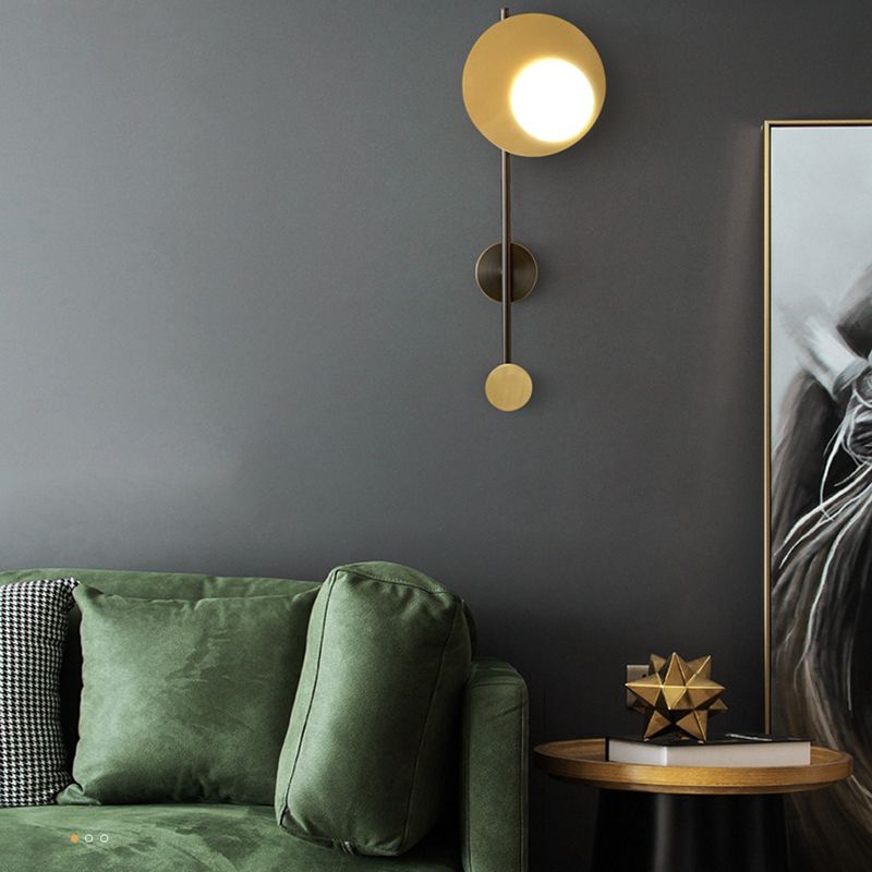 Post-Modern Wall Sconce Copper Sconce Light Fixture in Black and Gold for Bedroom