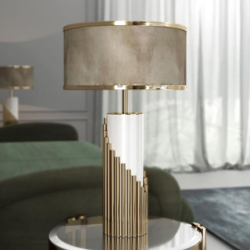 1 scrivania del salotto 1 testa lampada da tavolo oro moderna con tonalità in tessuto cilindrico