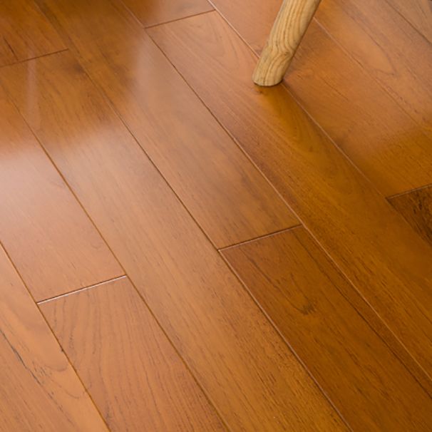 Solid Wood Flooring Water Resistant Interlocking Rectangle Plank Flooring