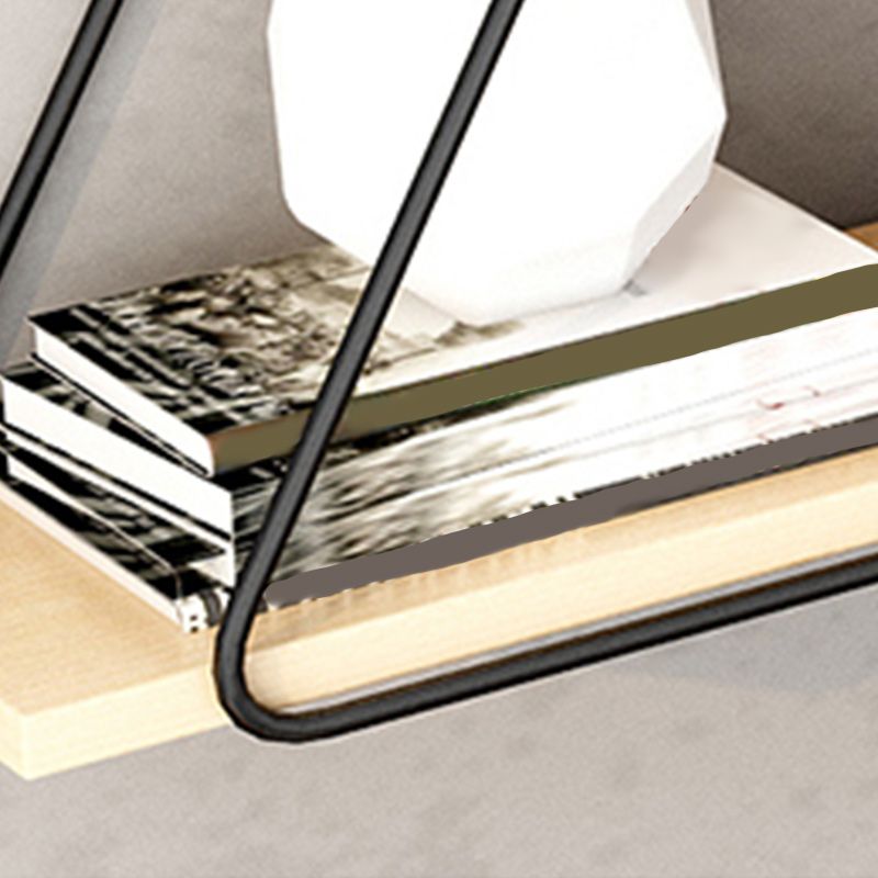 Libreria montata a parete industriale Black Iron Frame Pine Shelf Shelf per soggiorno