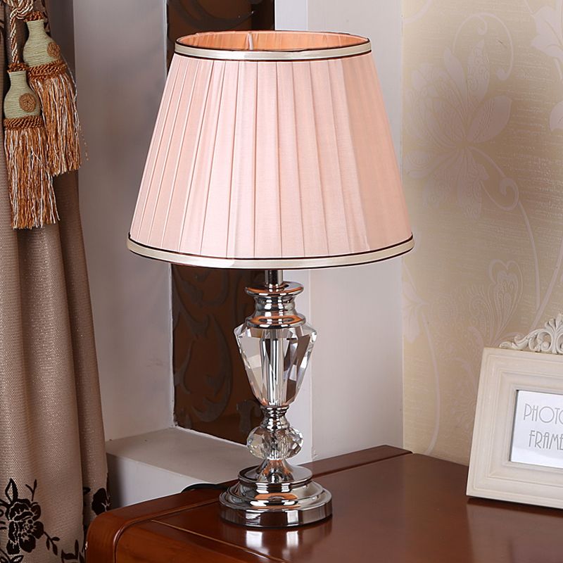 Barrel Schatten Stoff Task Light Modernismus 1 Kopf rosa/weiße Nachttischlampe für Bett