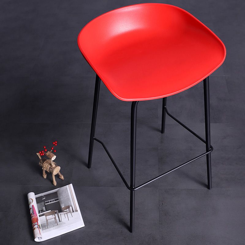 Contemporary Armless Low Backrest Counter Stool Iron Bar Stool with Footrest