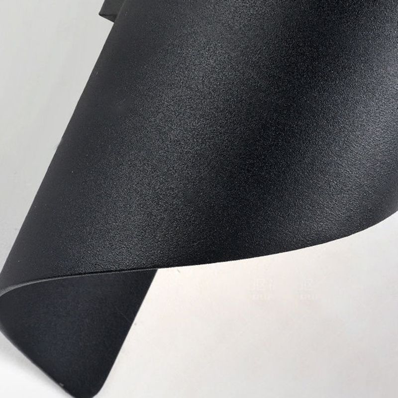 Modern Style Wrapped Shape Wall Sconce Metal 2 Light Sconces for Outdoor