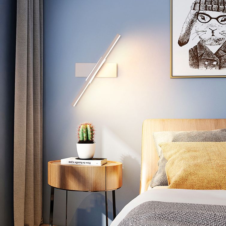 Modern Minimalist Style Linear Wall Mounted Lights Metal Wall Lamps for Living Room