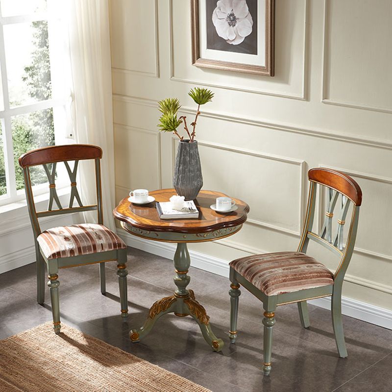 French Country Distressed Coffee Table Wooden Cocktail Table for Home