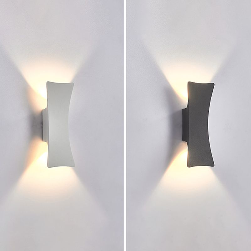 Contemporary Wall Sconce Curve Waterproof Sconce Lighting with Aluminium