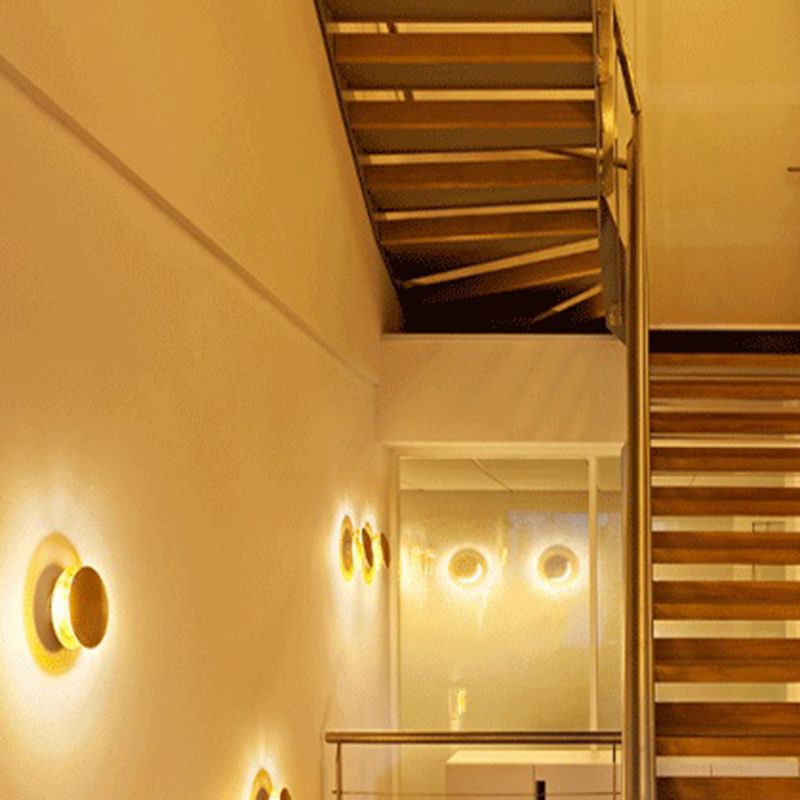 Modern Wall Mount Light 1-Light LED Metal Wall Light with Iron Shade for Bedroom