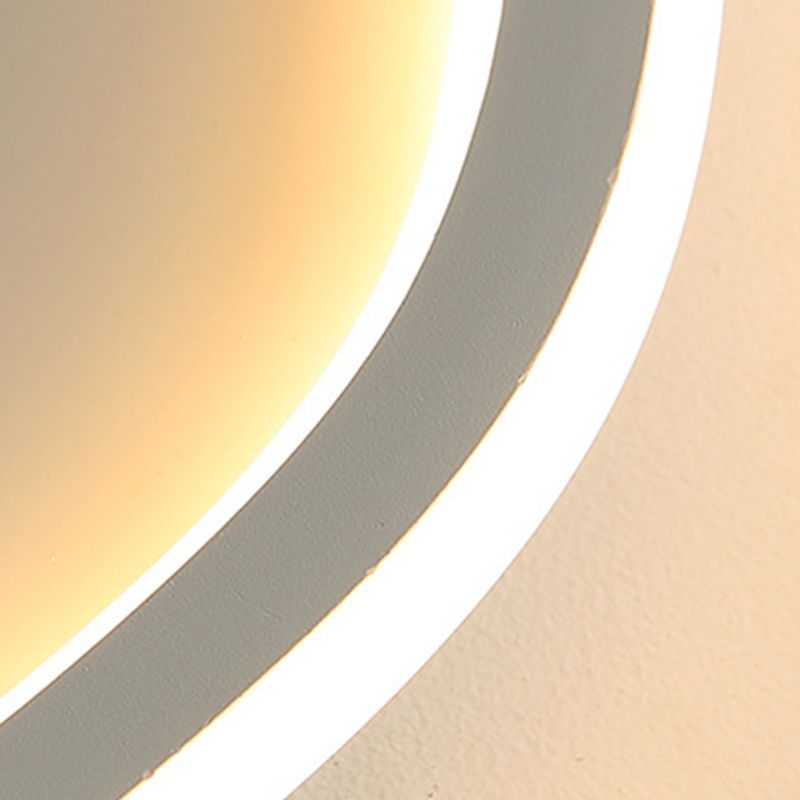 Cloud-Shape Ceiling Light Fixture Nordic Metal LED Flush Mount Ceiling Light for Bedroom