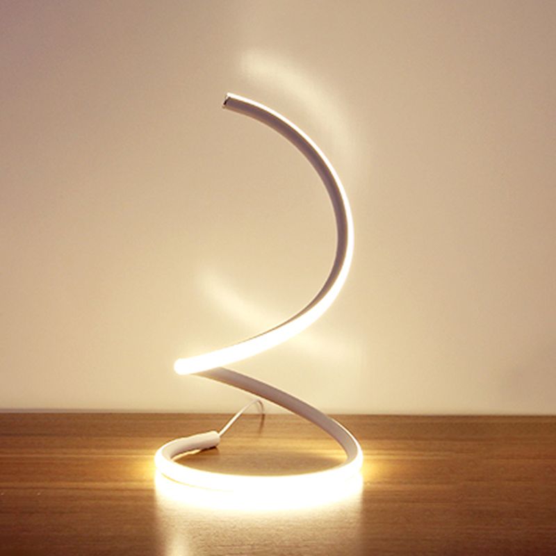 1 lampada da comodino lineare leggero lampade da comodino in metallo contemporaneo per camera da letto
