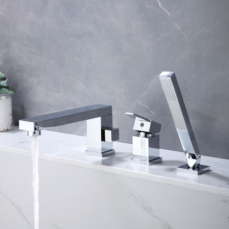 Modern Swivel Bathroom Faucet Low Arc Deck Mounted Bathtub Faucet