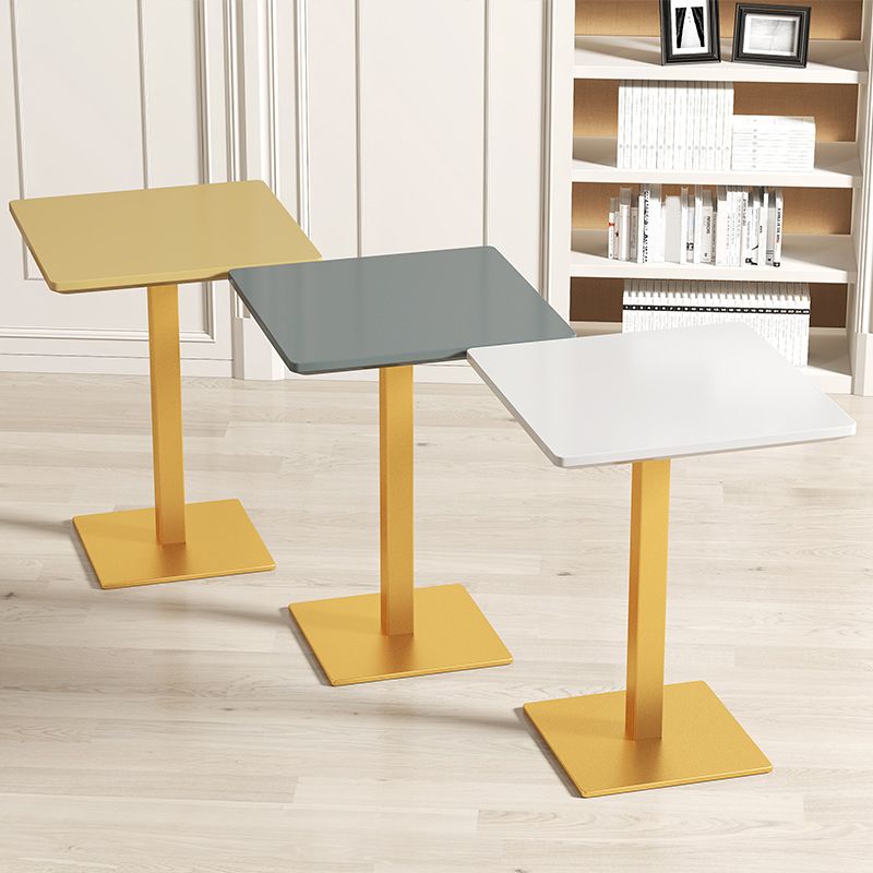 Iron Bar Table Industrial Bar Height Cocktail Table with Pedestal