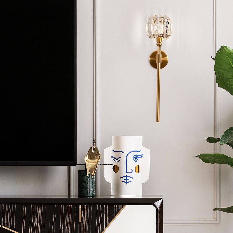 Nordic Style Metal Wall Light Globe Shape Wall Sconce with Crystal for Living Room