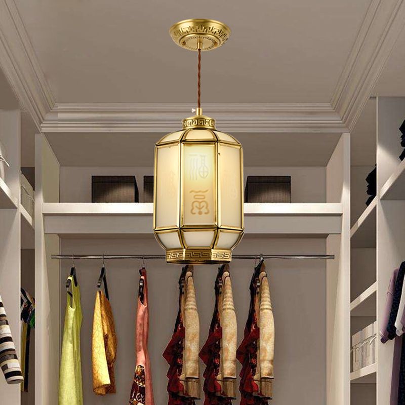 Lantaarn Corridor Drop Pendant Classic Metal 1 Licht messing hangende lamp met matglasschaduw