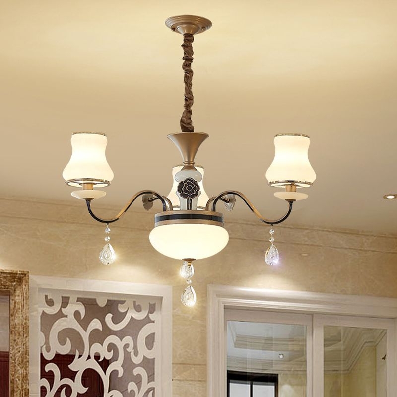 Creme Messing Kronleuchter leichter gebogener Arm 3/6 Glühbirnen herkömmliche Hanglampe mit Kristallabfall