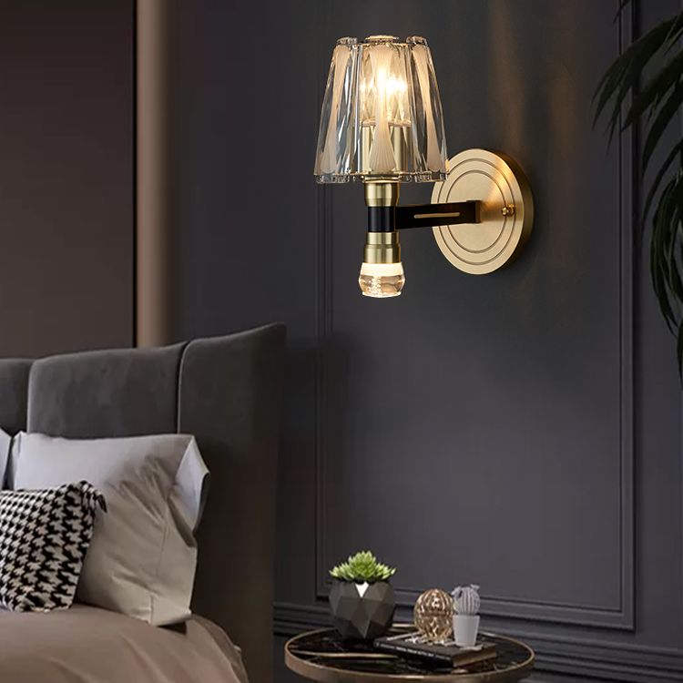 Lampada a parete in cristallo in rame a bulbo singolo 8,3 "H Brass Brass Bed Sconce Sconce Secondo