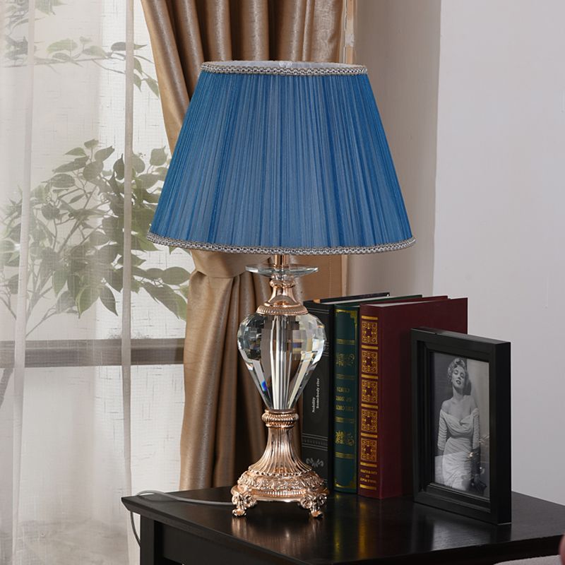 Gearceerde bureaulamp moderne stof 1 lamp blauw tafellicht met gebeeldhouwde koperen metalen basis