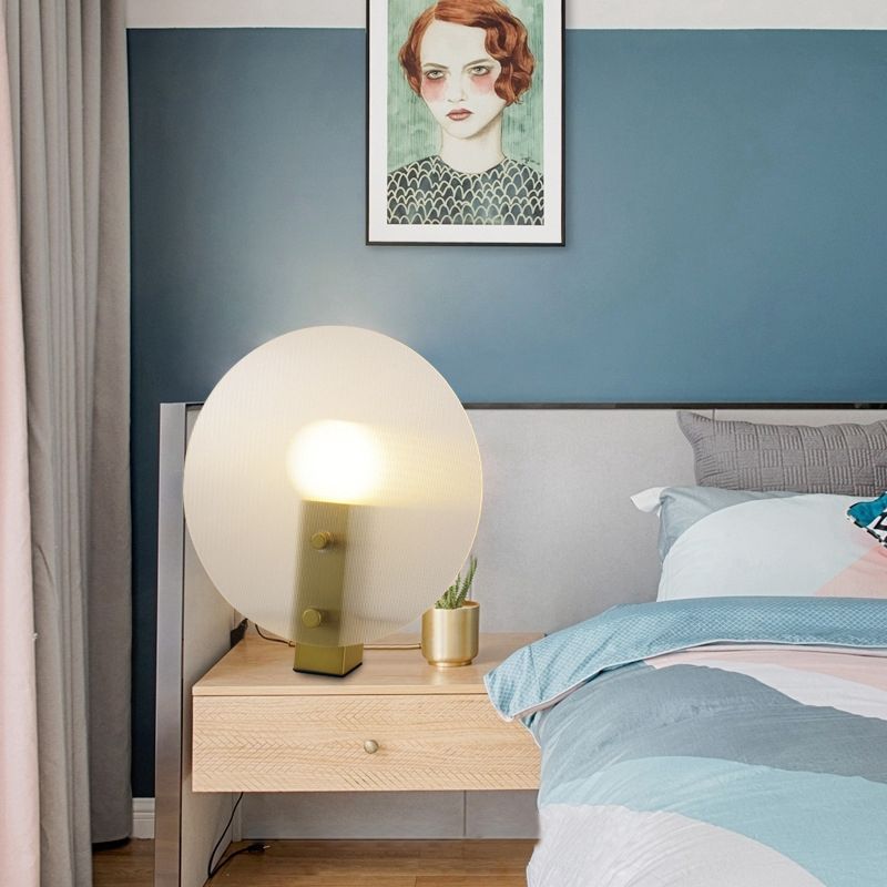 Lampe de table en forme de disque postmoderne