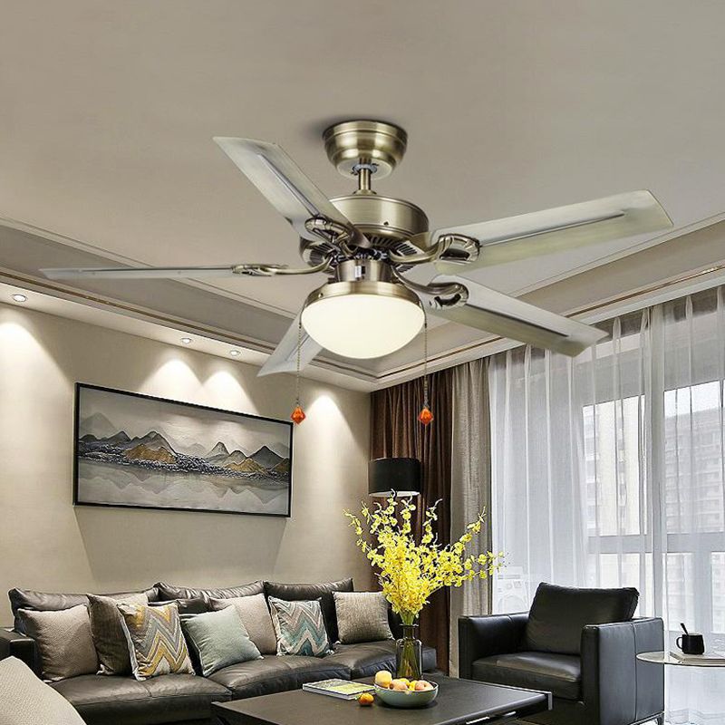 LED LED LED Semi Flush Mouted Vintage Verage Milky Glass Dome Shade 5 Blades Lampe Fan avec chaîne de traction, 42 "/ 48" / 52 "W