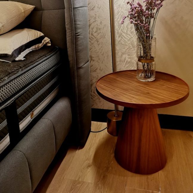 Solid Wood Contemporary Round Dining Table Wood Top Table for Kitchen