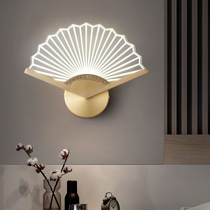 Modern Style Wall Light Creative Linear Wall Sconce Light for Bedroom