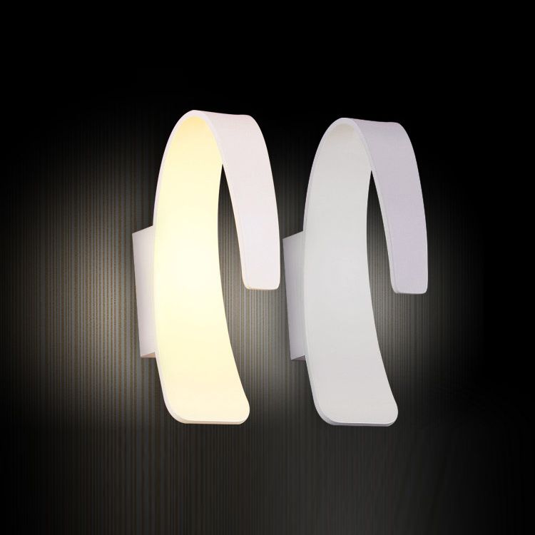 Modern Style Wall Light Creative Lights with White Acrylic Shade for Hotel Bedroom
