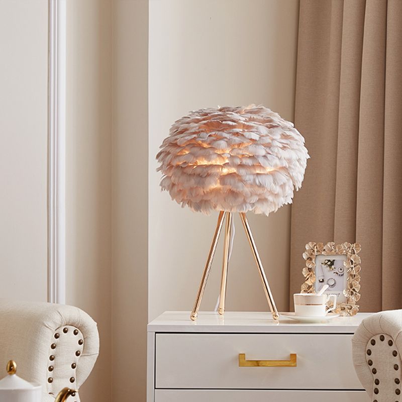 Goose Feather Sphere tafellamp Noordig 1 bol nachtstandlicht met statiefstandaard