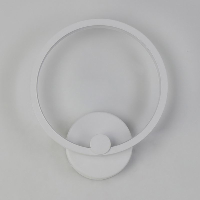 Round Shape Wall Lamp Modern Style Acrylic 1 Light Sconce in White